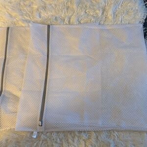 Premium White Mesh Laundry Bags (3)